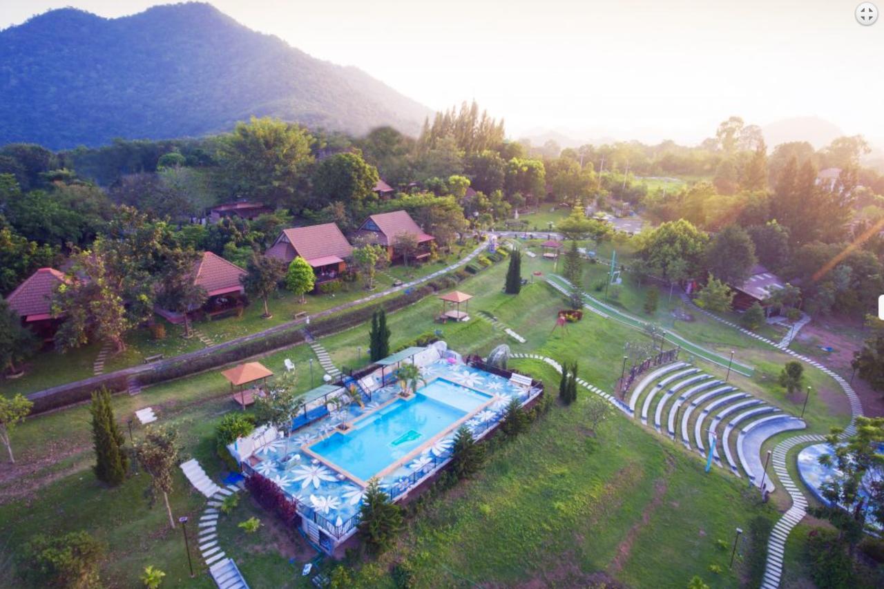 Tonsilp Art Home Nong Nam Daeng Buitenkant foto
